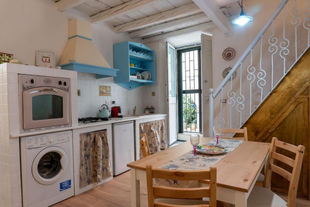 Ortigia 116 Apartman Szirakúza Kültér fotó