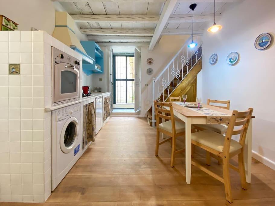 Ortigia 116 Apartman Szirakúza Kültér fotó
